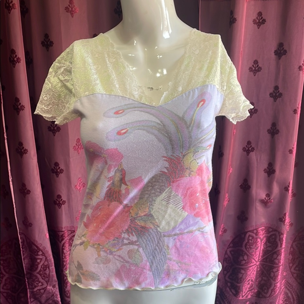 3/$20 Y2K  Lime Green Lace Tropical Floral Bird Women’s T-Shirt Size Medium